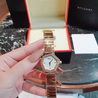 SĂN SALE MÙA HÈ ĐỒNG HỒ NỮ THỜI TRANG DYOD MẶT VIỀN HỘT