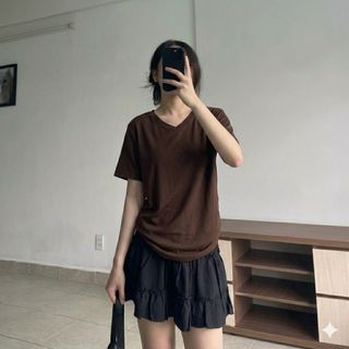 Áo Thun Nữ Cổ Tim COSSENN – Cotton Mềm Mát, Co Giãn Nhẹ, Form Basic Dễ Phối | Áo Thun Nữ Giá Rẻ