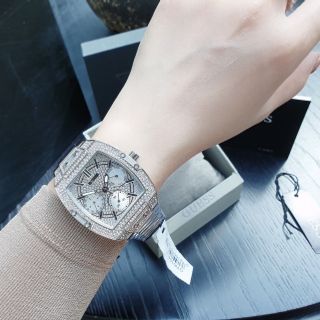 ĐỒNG HỒ NỮ CAO CẤP GUECS MẶT CHỮ NHẬT FULL ĐÁ DÂY THÉP BẢN CN DÀY