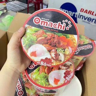 Mì Tô Omachi sốt bò hầm - Thùng 18 Tô x 93g
