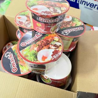 Mì Tô Omachi sốt bò hầm - Thùng 18 Tô x 93g