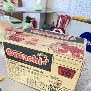 Mì Tô Omachi sốt bò hầm - Thùng 18 Tô x 93g
