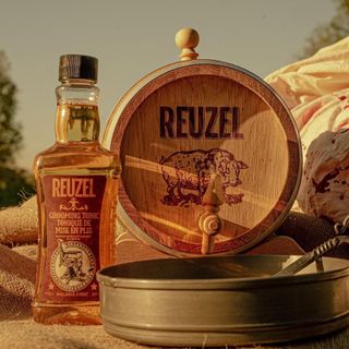 Hỗ Trợ Tạo Kiểu Reuzel Grooming Tonic - Dạng Đổ