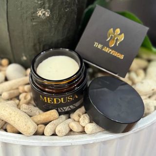 Sáp Vuốt Tóc Medusa - The Mythos