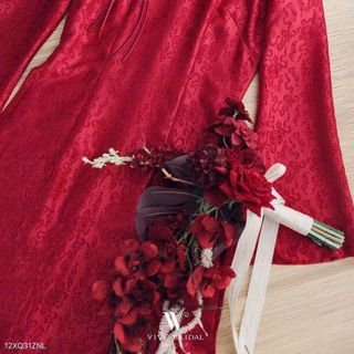 Áo dài cách tân nữ cổ đính đá