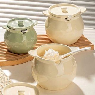 HỦ ĐỰNG MỠ SỨ KEM CÓ TAI CẦM KÈM MUỖNG 1400ml