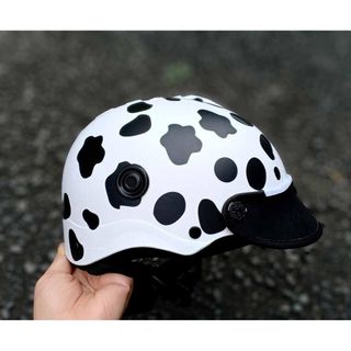 HÓT BÒ SỮA  MŨ NÓN PHỐI MÀU TRẮNG ĐEN CÓ LỖ THÔNG GIÓ BẢO HIỂM ẢO HỘ ĐẦU CHE NẮNG MƯA LÓT XỐP