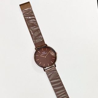 SĂN SALE ĐỒNG HỒ NAM THỜI TRANG DANIEL W DÂY LƯỚI CHOCOLATE