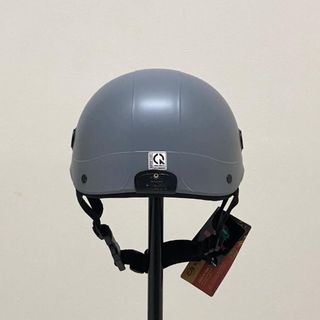 Mũ bảo hiểm 1/2 thời trang HELMETS, màu xám xi măng trẻ trung, có lỗ thông gió, freesize (55-58cm)