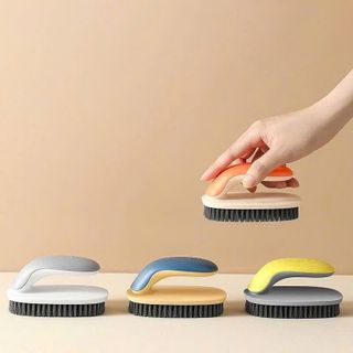 bàn chải giặt đồ có tay cầm loby