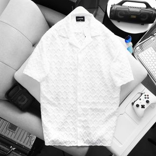 Loose Textured ShortSleeve Shirt . Chất cotton vải dệt hoạ tiết ren độc đáo tinh tế.