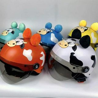 Mũ / nón bảo hiểm trẻ em 2-5 tuổi (dưới 25kg) có kính che mặt , hoạ tiết Bò Sữa (vòng đầu : 35 - 47 cm )