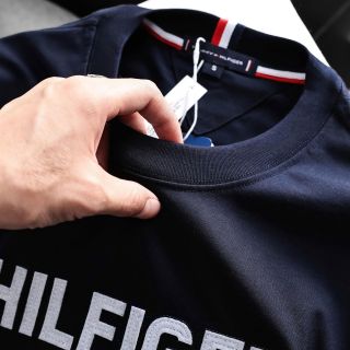 Mẫu áo TM nam logo thêu mới chi tiết sắc nét.