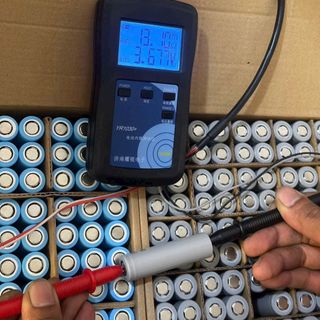 Pin TP LI-ION 18650 2000mAh 3.7V