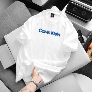 Tshirt CK nam. Chất thun cotton co giãn 4 chiều , Chất vải dày mềm mịn thấm hút mồ hôi tốt . Unisex nam nữ đều mặc đẹp.
