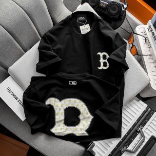 Mẫu áo thun MLB nam. Logo in phồng,  form unisex.