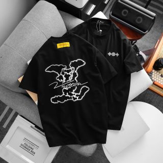 Mẫu áo LV siêu hot mùa hè này.  Logo in chuẩn.  Phong cách trẻ trung, cá tính, form unisex .