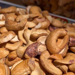 Hạt Điều Rang Muối 500gam ( Bể Lụa )