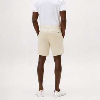 KAKI SHORT Nam. Chất liệu cotton pha spandex cao cấp, co giãn nhẹ 4 chiều.