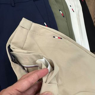 KAKI SHORT Nam. Chất liệu cotton pha spandex cao cấp, co giãn nhẹ 4 chiều.