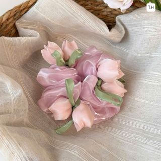 Cột hoa tulip phồng to đẹp