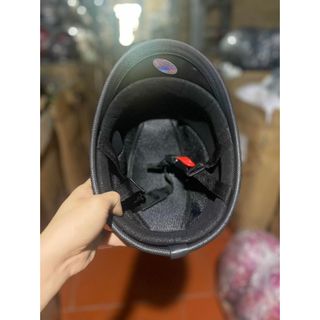 Half-Head Helmet Clamshell Style - Clamshell Style Half-Head Helmet