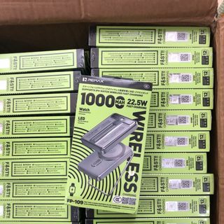 PIN DỰ PHÒNG REMAX FC-109 Dung Lượng 10000mAh Hổ Trợ Sạc Ko Dây và Giá Đở Điện Thoại