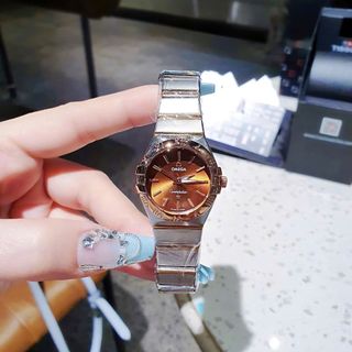 SĂN SALE ĐỒNG HỒ NAM NỮ TRUNG CẤP OMAGE VIỀN BEZEL