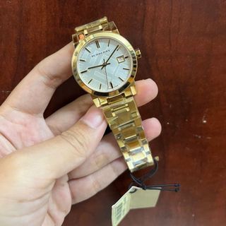 SĂN SALE MÁY THUỴ ĐỒNG HỒ NỮ CAO CẤP BUBBERI MẶT SAPHIRE DÂY THÉP