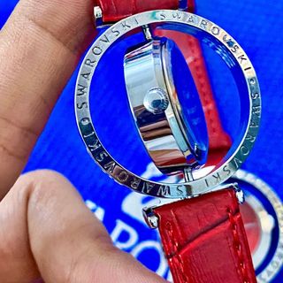 ĐỒNG HỒ NỮ THỜI TRANG SWAROSK MẶT XOAY