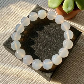 Vòng đá Mã Não Trắng – Hợp mệnh Kim & Thủy | Sỉ từ 5 cái