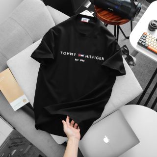 Mẫu áo cotton 4c thiết kế đơn giản, logo dệt kết hợp chữ in.