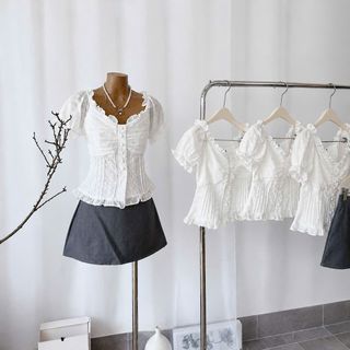 Áo Babydoll Ren Trắng Cổ Tim Tiểu Thư Nhún Ngực Tay Phồng Hàn Quốc