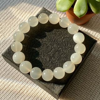 Vòng đá Mặt Trăng Moonstone – Hợp mệnh Kim & Thủy | Sỉ từ 5 cái