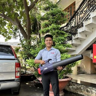 Máy thổi bụi Makute 3800W
