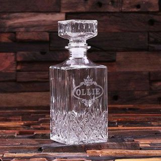 CHAI ĐỰNG RƯỢU HOA VĂN 750ml NẮP VUÔNG MÃ SỐ 10 (T24)