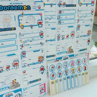 Nhãn vở hoạt hình kèm sticker ghi tên gồm 20 nhãn dán