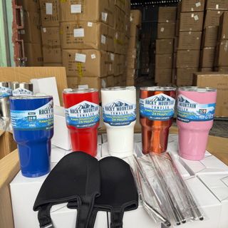 ly thái 900ml bao hàng k tưa nước 65k