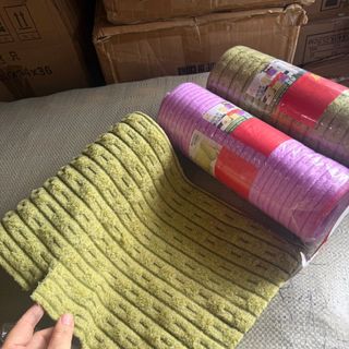 khăn lau đa năng 30.5k 1/cuộn 20c