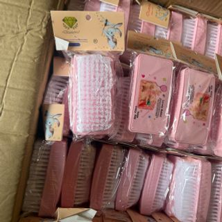 bàn chải hồng 8.2k