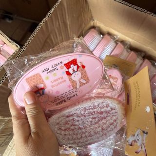 bàn chải hồng 8.2k