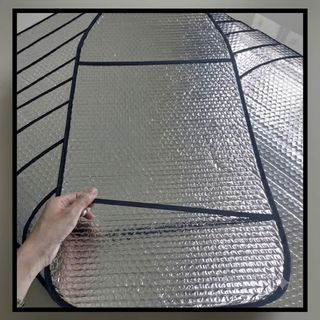 Tấm che yên xe máy 2 mặt bạc ( 45x90cm )