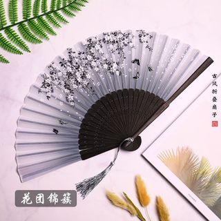 Quạt cổ trang cầm tay Trung Quốc