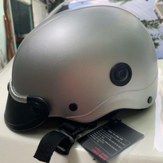 Nón Bảo Hiểm DAN GROUP { GIÁ SỈ } Nón bảo hiểm 1/2 sơn có lỗ thông gió chuẩn xịn Thời Trang - An Toàn - Giá Rẻ