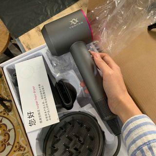 XẢ LÔ MÁY SẤY TÓC CAO CẤP YOHIISO – MẪU HOT TREND KIỂU DYSON