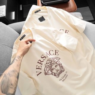 Mẫu áo thun VERSACE đang hot.