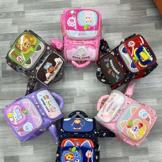✨BALO CHỐNG GÙ A360 HÌNH NỔI 3D SIÊU CUTE – KÈM VÍ DÀI TIỆN LỢI CHO BÉ