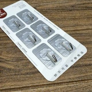 Vỉ 6 móc dán tường