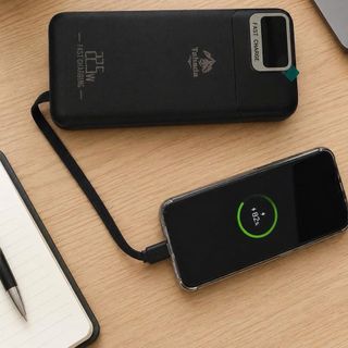 pin sạc dự phòng Tahada T-212 với dung lượng 20000mAh.
