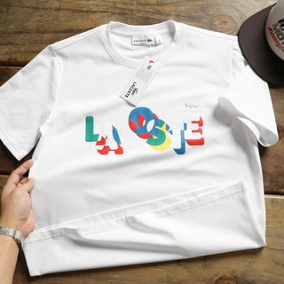 Mẫu áo thun nam. Phong cách trẻ trung, cá tính, form unisex nam nữ đều có thể mặc.